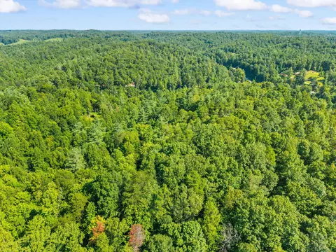 View/Area - 300 Lacy Ln, Campton, KY 41301 photo 4 of 8
