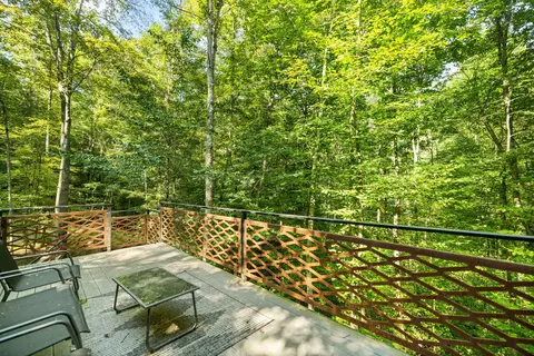 Exterior - 300 Lacy Ln, Campton, KY 41301 photo 7 of 7