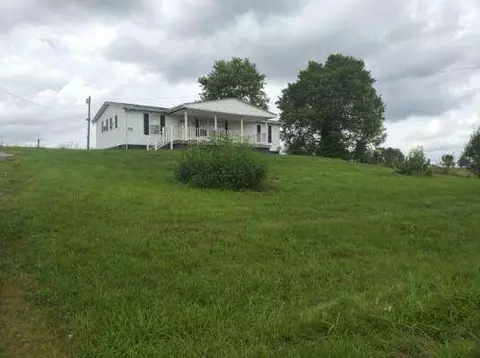 3685 Mount Carmel Rd, Flemingsburg, KY 41041