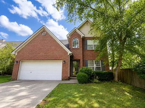 764 Woodhaven Pl, Lexington, KY 40514