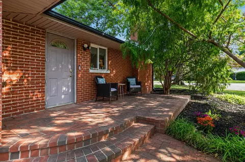 820 Celia Ln, Lexington, KY 40504