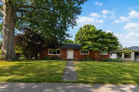 820 Celia Ln, Lexington, KY 40504