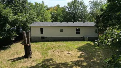 Exterior - 382 Highland Rd, Murray, KY 42071 photo 5 of 5