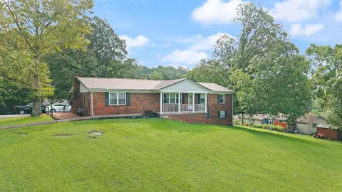 701 Whitaker Ln, Ferguson, KY 42533