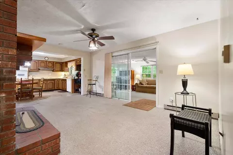 Living - 4475 Campton Rd, Stanton, KY 40380 photo 5 of 6