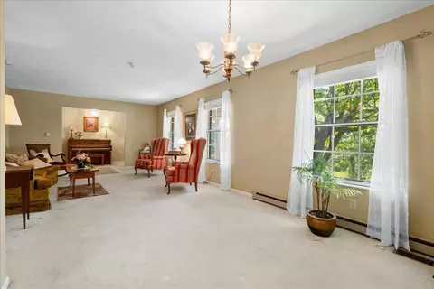Living - 4475 Campton Rd, Stanton, KY 40380 photo 2 of 6