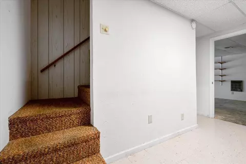 Entry Way - 4475 Campton Rd, Stanton, KY 40380 photo 3 of 3