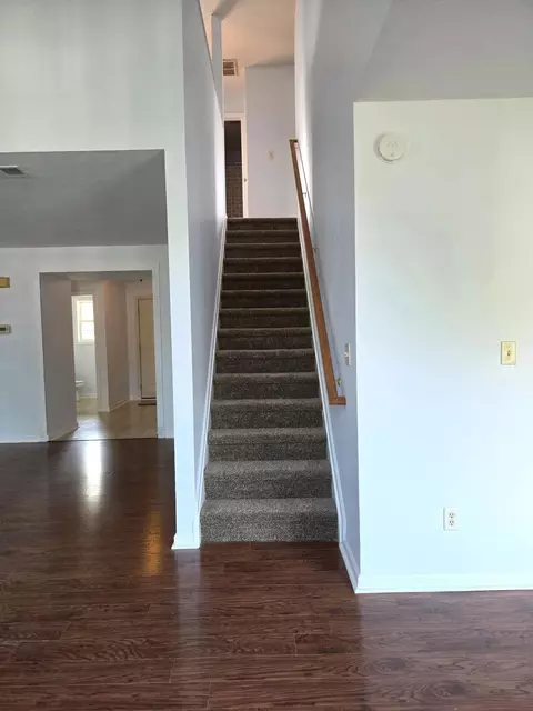 Entry Way - 133 River Run Ct, Georgetown, KY 40324 photo 2 of 2
