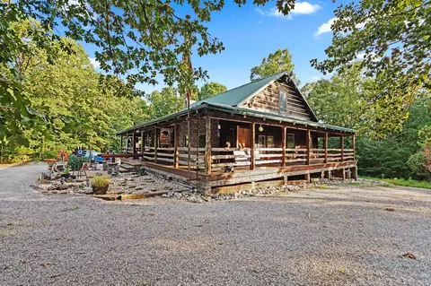 418 Dogwood Trl, Gilbertsville, KY 42044