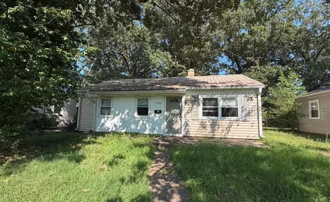 2922 Georgia St, Paducah, KY 42003