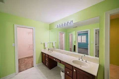 Bath - 140 Prestwick Pl, Paducah, KY 42001 photo 5 of 9