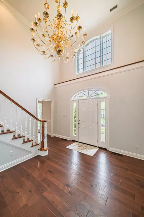 Entry Way - 140 Prestwick Pl, Paducah, KY 42001 photo 2 of 8