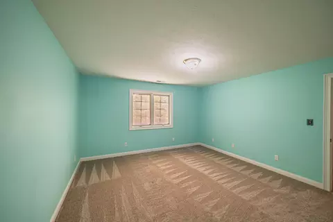 Bedroom - 140 Prestwick Pl, Paducah, KY 42001 photo 5 of 19