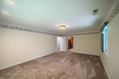 Bedroom - 140 Prestwick Pl, Paducah, KY 42001 photo 2 of 19