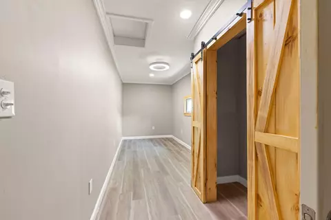 Entry Way - 190 Walker Dr, Burnside, KY 42519 photo 13 of 15