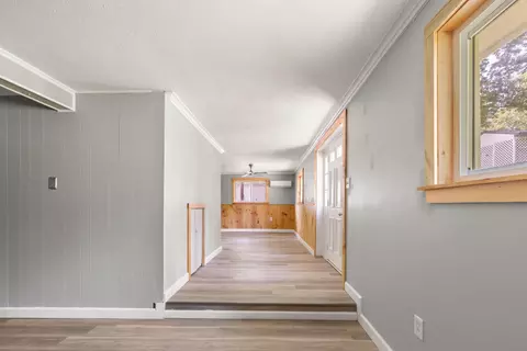 Entry Way - 190 Walker Dr, Burnside, KY 42519 photo 5 of 15