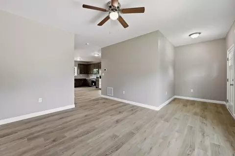 Living - 424 Main Ave, Georgetown, KY 40324 photo 4 of 4