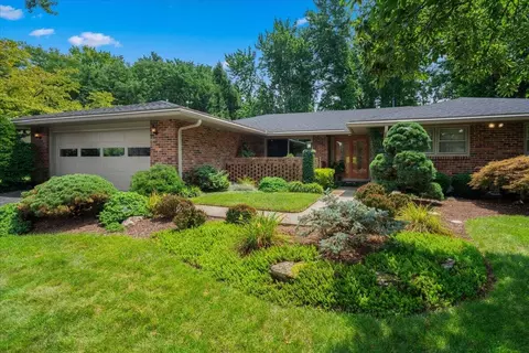 3452 Lannette Ln, Lexington, KY 40503