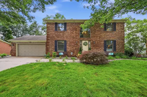 2441 Doubletree Ct, Lexington, KY 40514