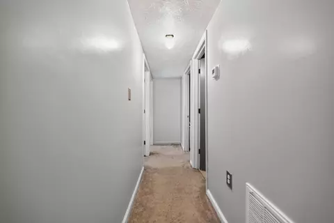 Entry Way - 620 Maynor St, Corbin, KY 40701 photo 1 of 1