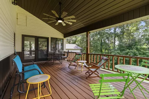 Exterior - 75 Lakeshore Dr, Nancy, KY 42544 photo 14 of 23
