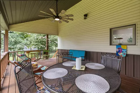 Exterior - 75 Lakeshore Dr, Nancy, KY 42544 photo 12 of 23
