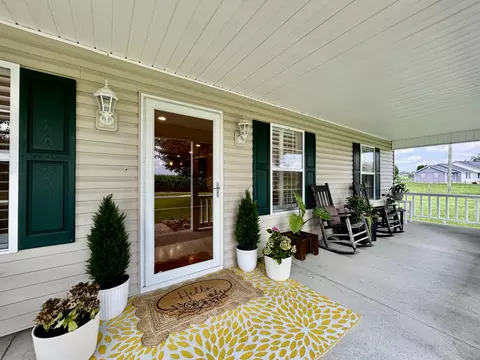Exterior - 965 Old Somerset Stanford Rd, Eubank, KY 42567 photo 28 of 42