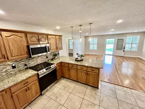 Kitchen - 965 Old Somerset Stanford Rd, Eubank, KY 42567 photo 4 of 5