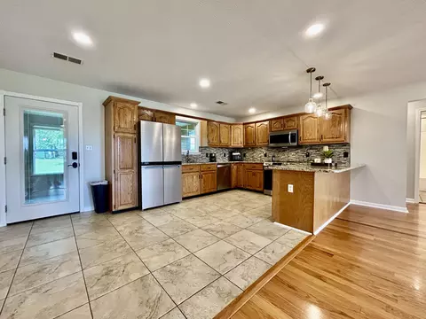 Kitchen - 965 Old Somerset Stanford Rd, Eubank, KY 42567 photo 1 of 5