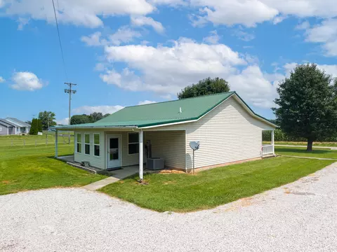Exterior - 965 Old Somerset Stanford Rd, Eubank, KY 42567 photo 37 of 42