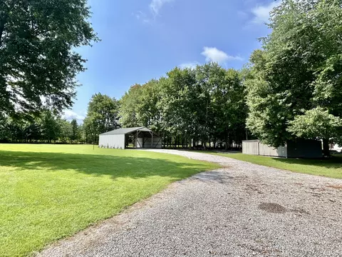 Exterior - 965 Old Somerset Stanford Rd, Eubank, KY 42567 photo 8 of 42