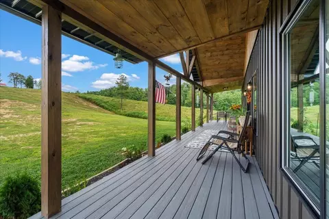 Exterior - 2113 Calaboose Ridge Rd, Campton, KY 41301 photo 7 of 14