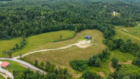 View/Area - 2113 Calaboose Ridge Rd, Campton, KY 41301 photo 1 of 4