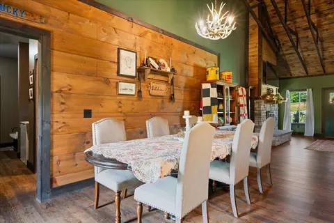 Dining - 2113 Calaboose Ridge Rd, Campton, KY 41301 photo 1 of 1
