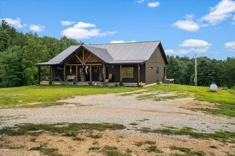Exterior - 2113 Calaboose Ridge Rd, Campton, KY 41301 photo 5 of 14