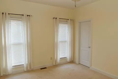 Bedroom - 123 Kingston Dr, Georgetown, KY 40324 photo 1 of 11