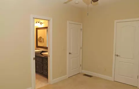 Bedroom - 123 Kingston Dr, Georgetown, KY 40324 photo 6 of 11