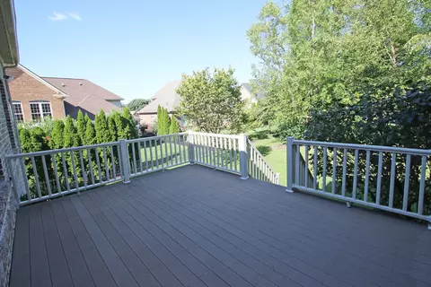 Exterior - 123 Kingston Dr, Georgetown, KY 40324 photo 6 of 13