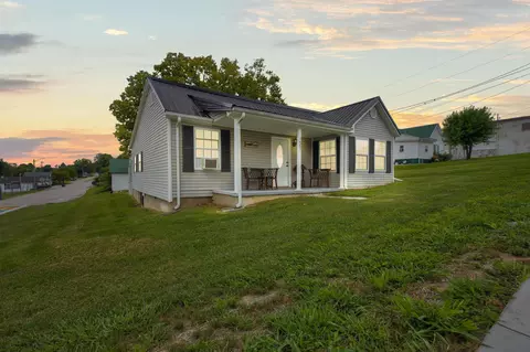 7885 W Tunnel Hill Rd, Sharpsburg, KY 40374