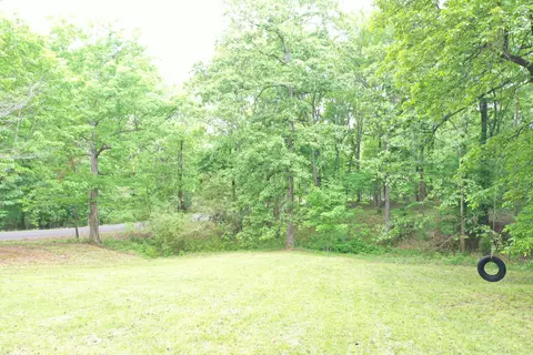 663 Steamboat Rd, Gilbertsville, KY 42044