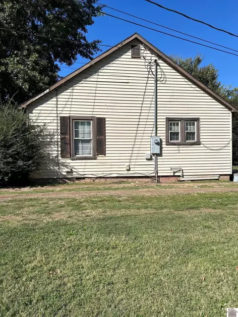 Other - 307 Wright St, Mayfield, KY 42066 photo 1 of 4