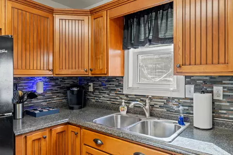 Kitchen - 2026 Keeney Rd, Nancy, KY 42544 photo 4 of 4