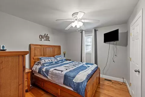 Bedroom - 2026 Keeney Rd, Nancy, KY 42544 photo 1 of 6