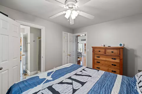Bedroom - 2026 Keeney Rd, Nancy, KY 42544 photo 6 of 6