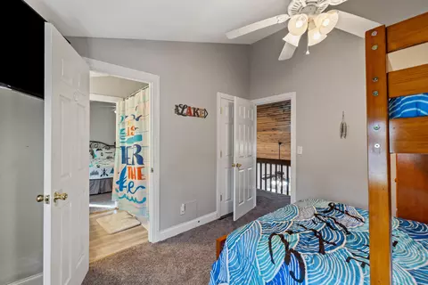 Bedroom - 2026 Keeney Rd, Nancy, KY 42544 photo 3 of 6