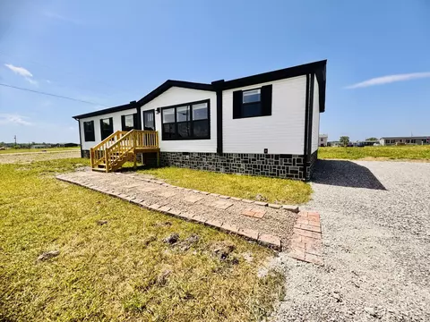 374 Turkey Loop, East Bernstadt, KY 40729