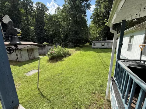 Exterior - 129 Engle Dr, Eolia, KY 40826 photo 2 of 6