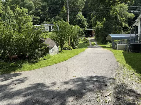 Exterior - 129 Engle Dr, Eolia, KY 40826 photo 6 of 6