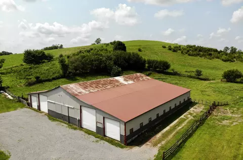 100 Clark St, Hustonville, KY 40437