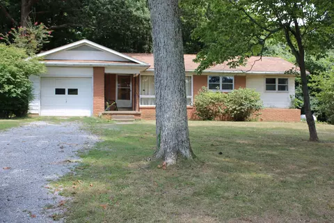 11263 State Route 93 S, Eddyville, KY 42038